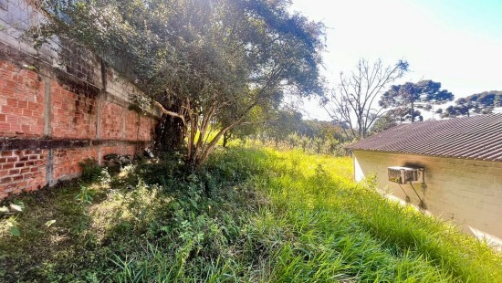 TERRENO COM 1.800m² PERTINHO DO ALPHAVILLE