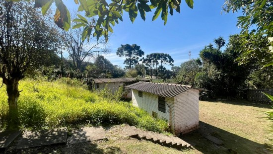 TERRENO COM 1.800m² PERTINHO DO ALPHAVILLE
