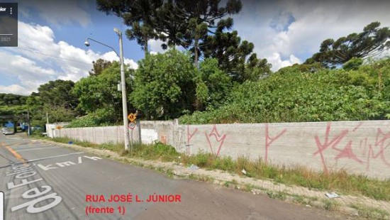 TERRENO COM DUAS FRENTES NO CIC