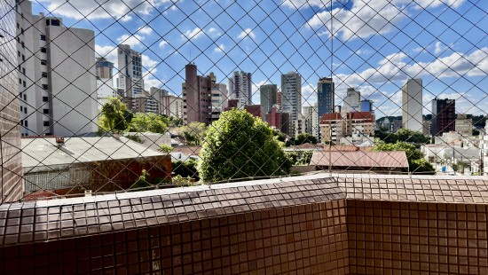 APARTAMENTO NO BATEL SOHO