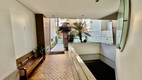 APARTAMENTO NA PRAIA DO CANTO