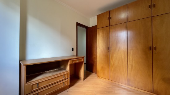 APARTAMENTO AMPLO NO ÁGUA VERDE