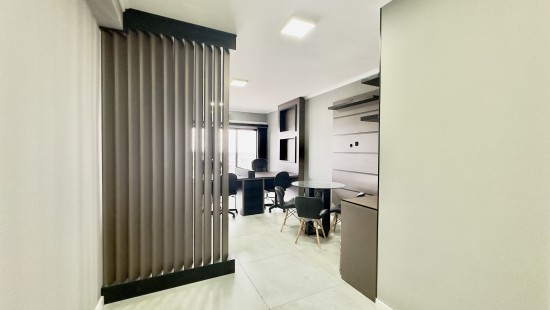 SALA COMERCIAL NO PORTÃO