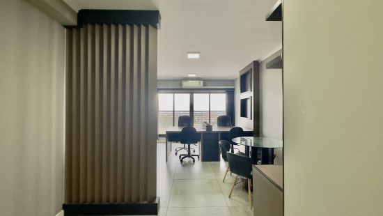 SALA COMERCIAL NO PORTÃO