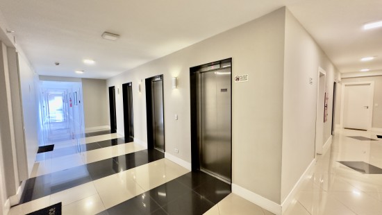 SALA COMERCIAL NO PORTÃO